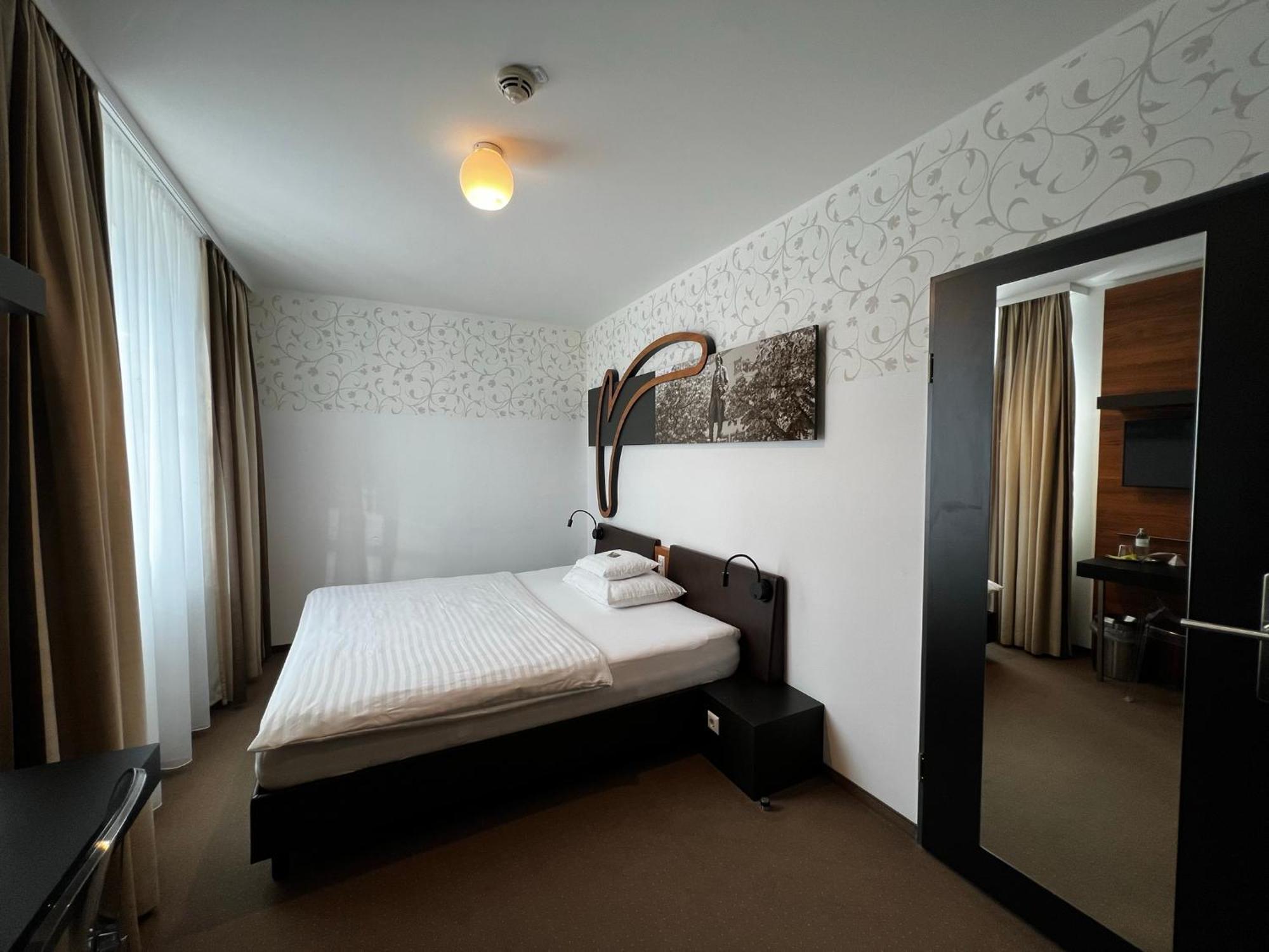H+ Hotel Ried Ried im Innkreis Luaran gambar